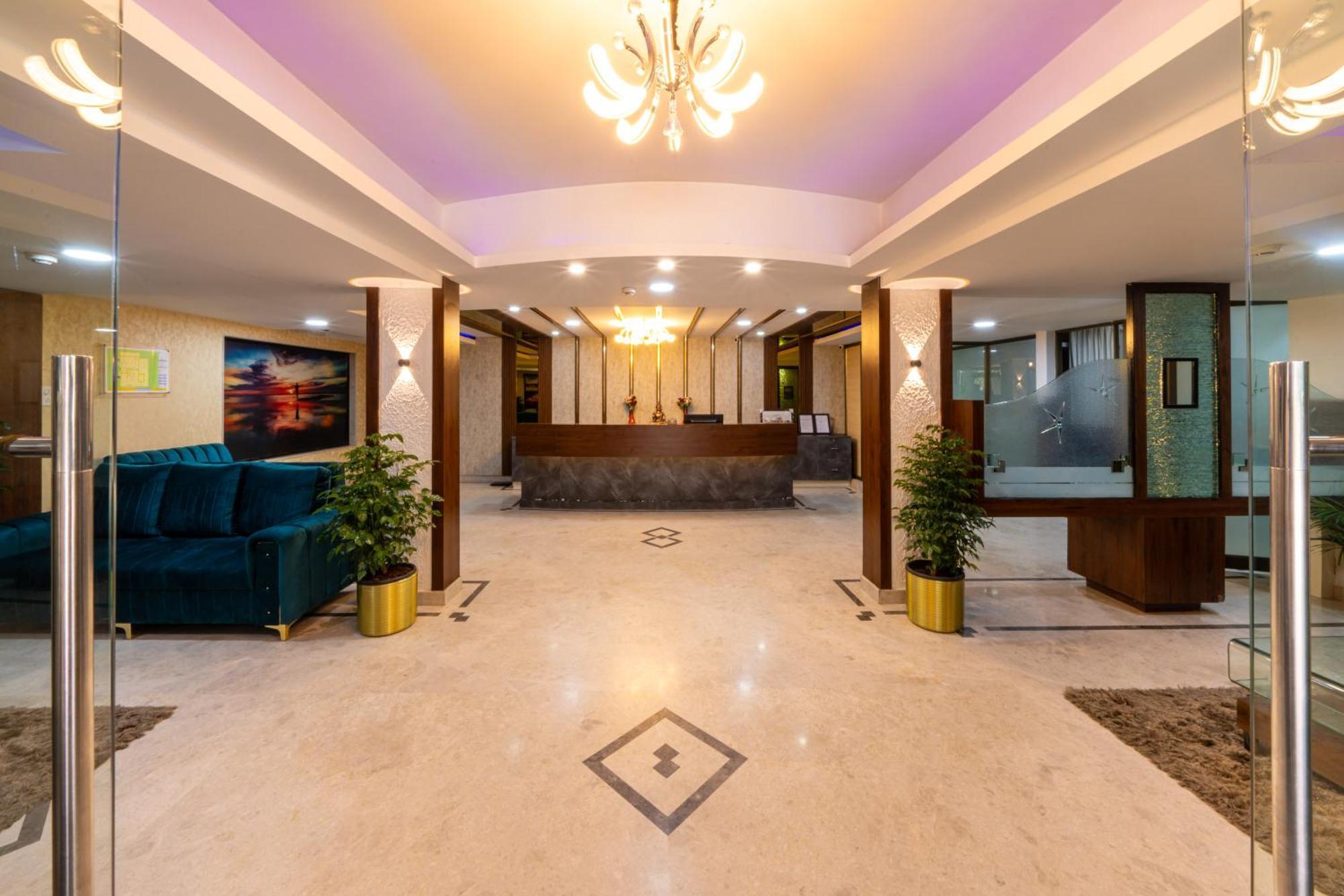 Midtown Suites Marathahalli Bangalore Ngoại thất bức ảnh